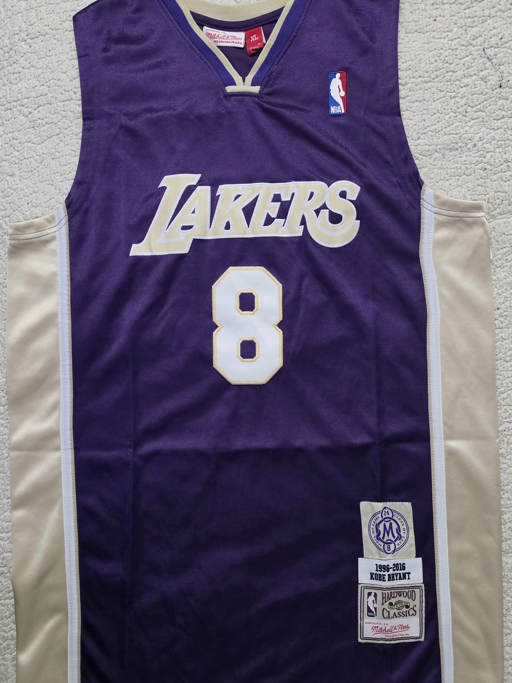 Mitchell & Ness Authentic Los Angeles Lakers Kobe Bryant Hall of Fame Tribute.